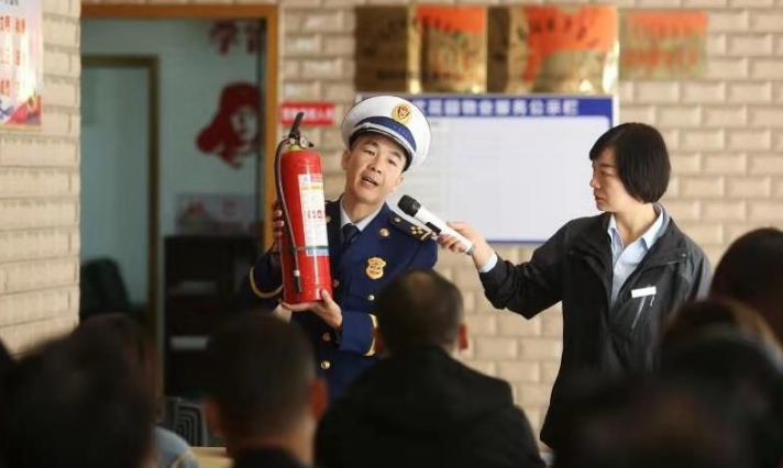 消防培訓進(jìn)小區 安全教育“送到家”