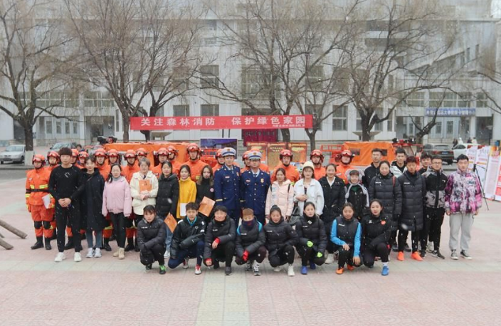 森林消防進(jìn)校園 擰緊消防安全閥